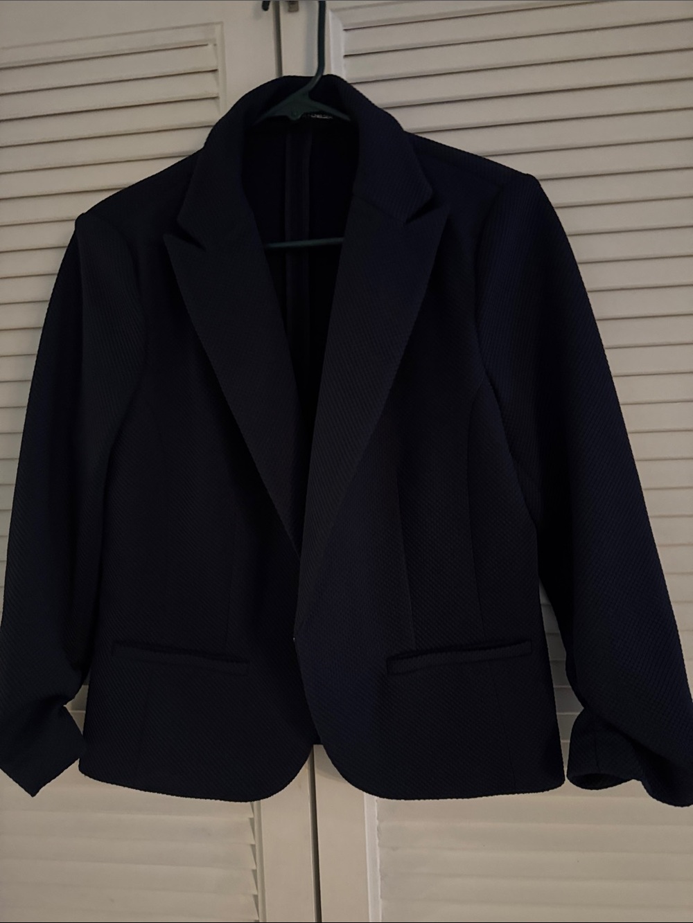 Classic Amanda & Chelsea Navy Woman’s Blazer - Tailored Single-Breasted Jackett
